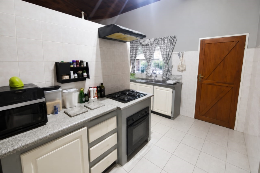 3 Bedroom Property for Sale in Geelhoutpark North West